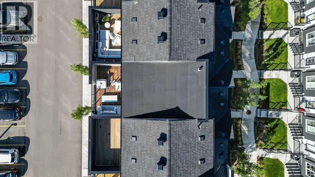107, 474 Seton Circle SE