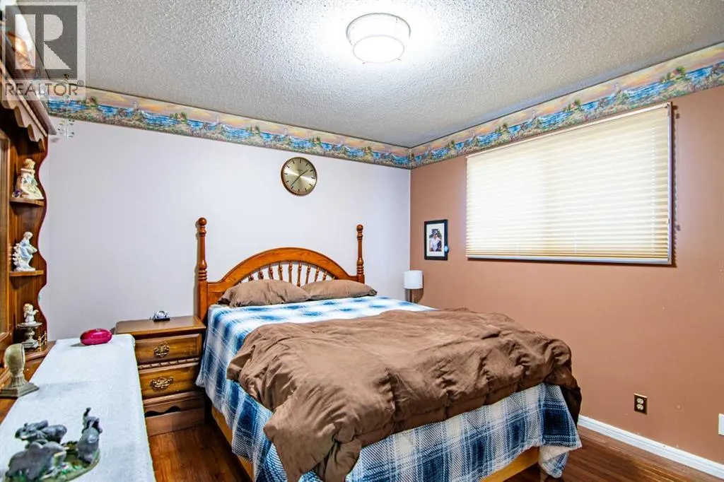 84 Pearson Crescent