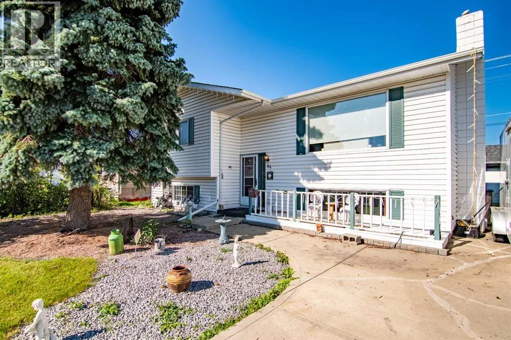 84 Pearson Crescent