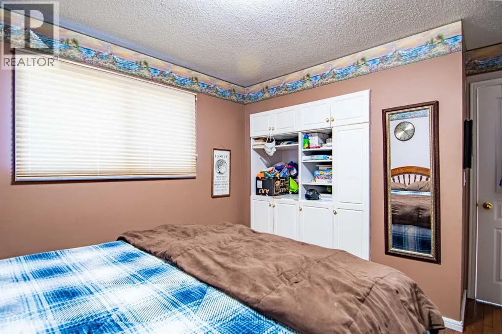84 Pearson Crescent