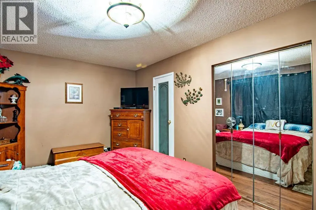 84 Pearson Crescent