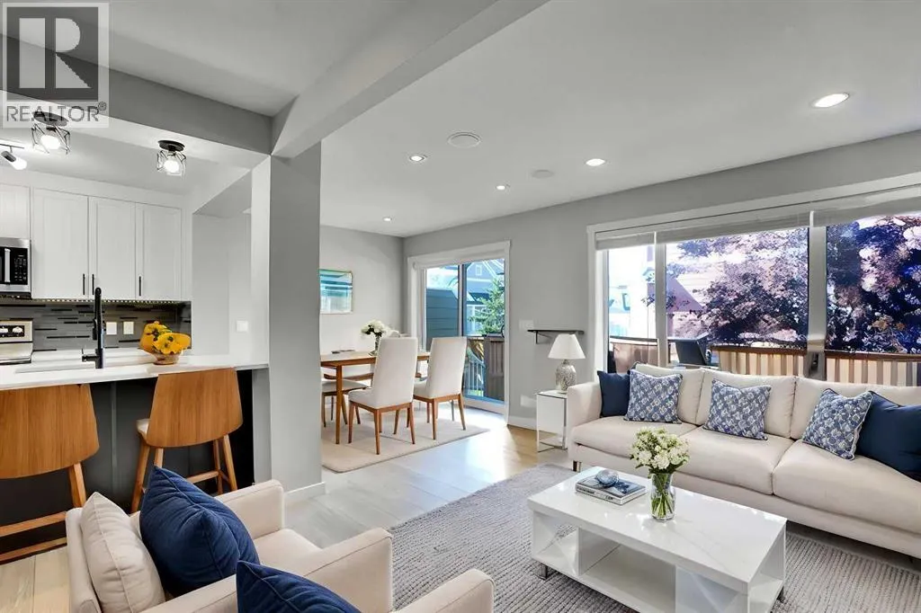 602, 2400 Ravenswood View SE