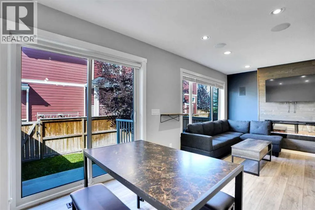602, 2400 Ravenswood View SE