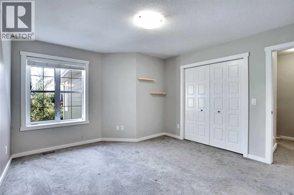 602, 2400 Ravenswood View SE