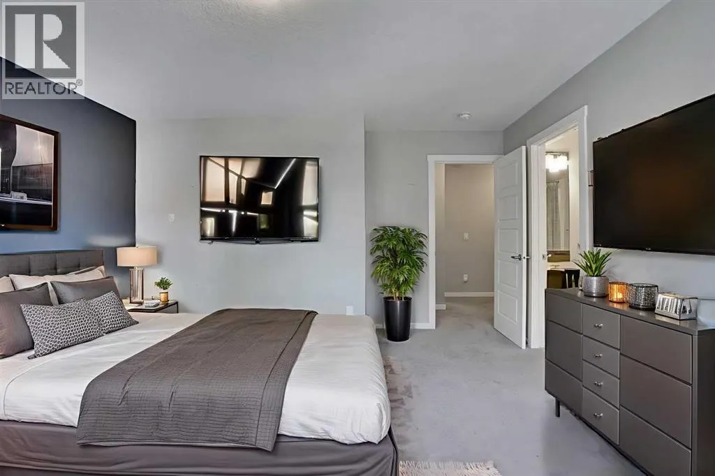 602, 2400 Ravenswood View SE