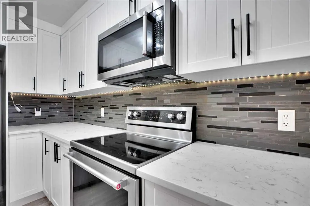 602, 2400 Ravenswood View SE