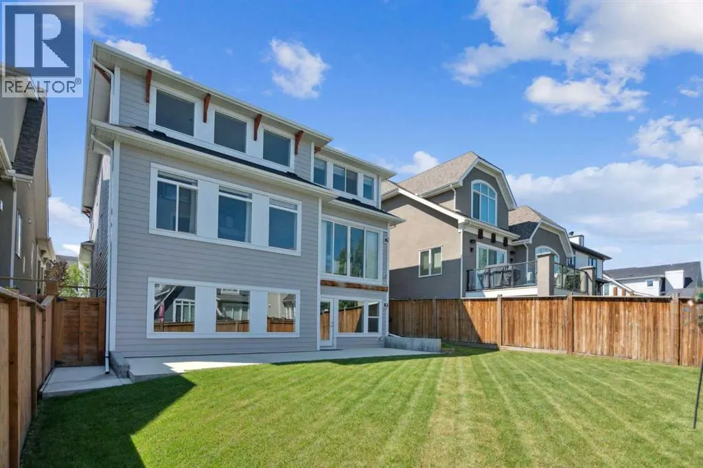 216 Masters Cove SE