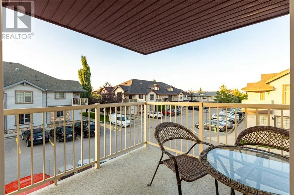 201, 7 Everridge Square SW