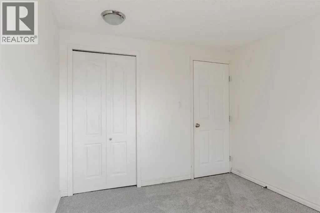 453 Signal Road