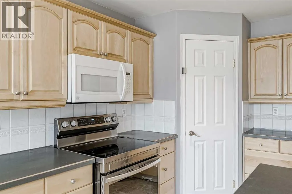 16 Mckinley Road SE