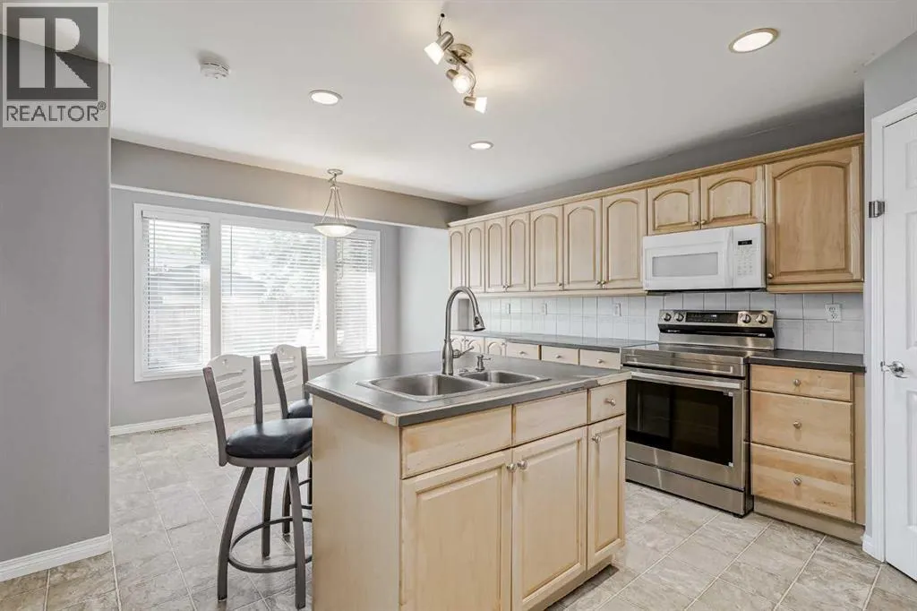 16 Mckinley Road SE