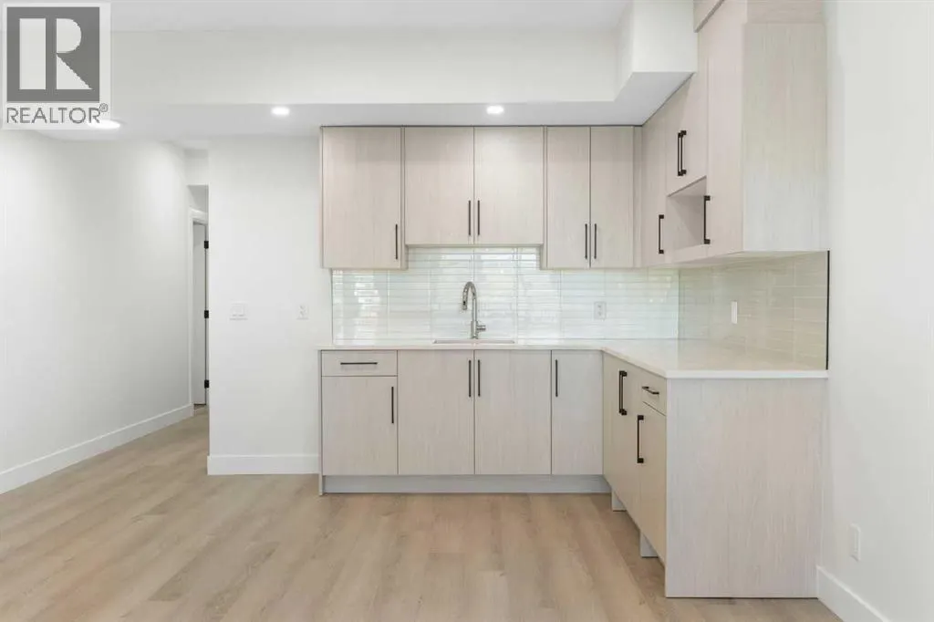 83 Midgrove Drive SW