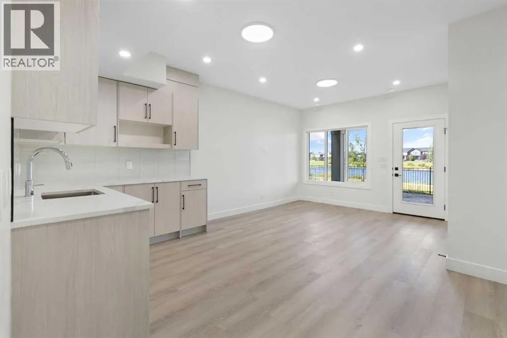 83 Midgrove Drive SW