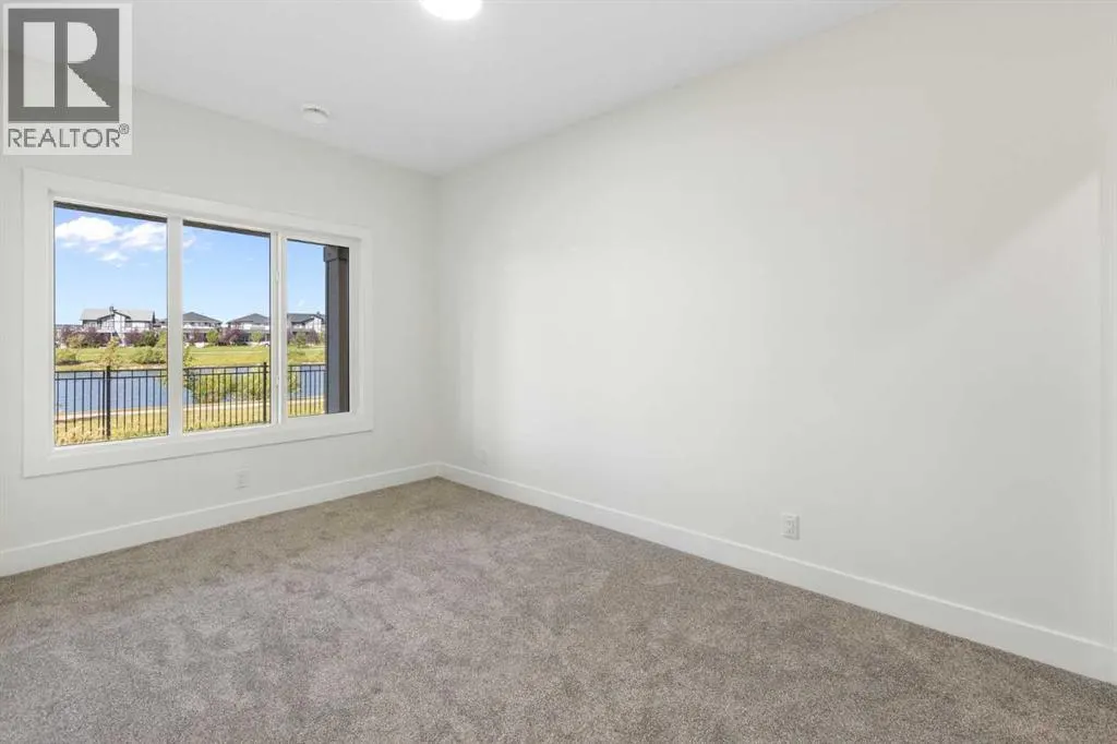 83 Midgrove Drive SW