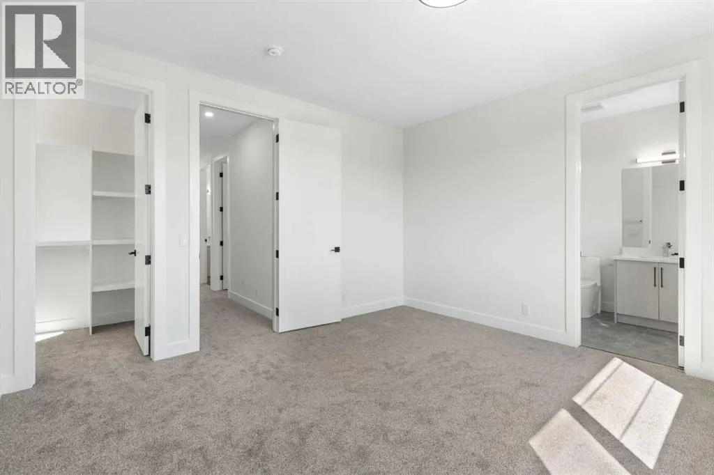 83 Midgrove Drive SW