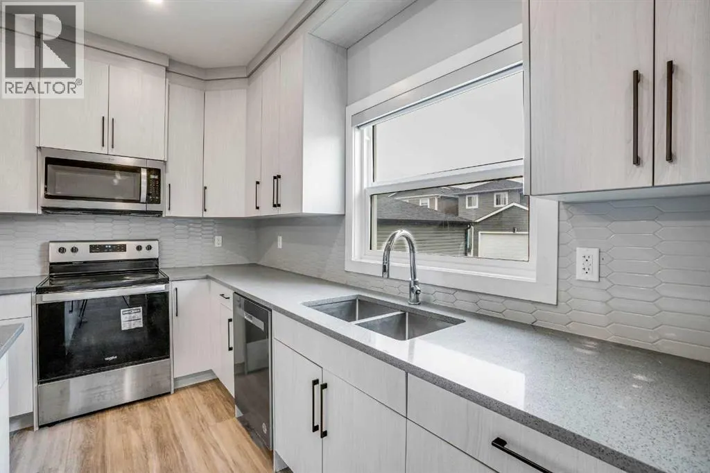 62 Midtown  SW