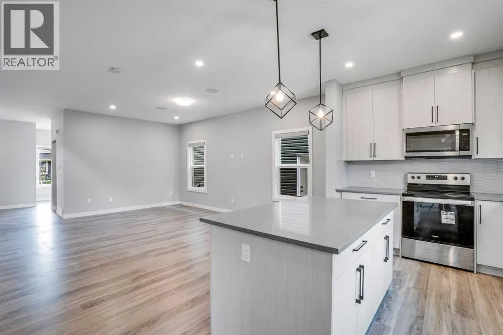 62 Midtown  SW