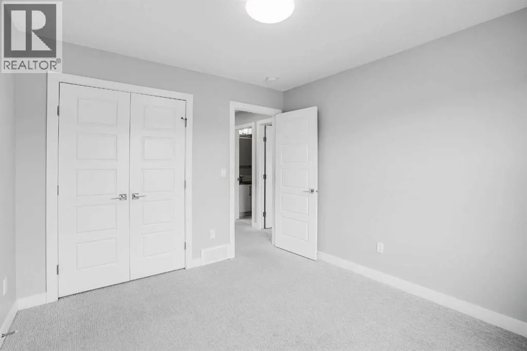 62 Midtown  SW