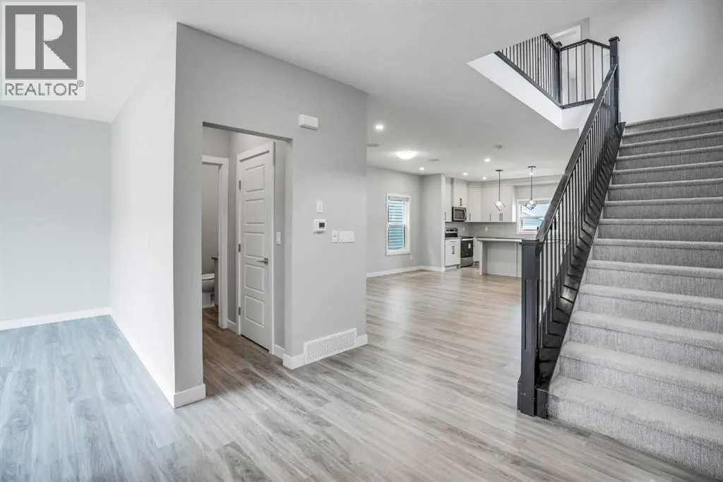 62 Midtown  SW