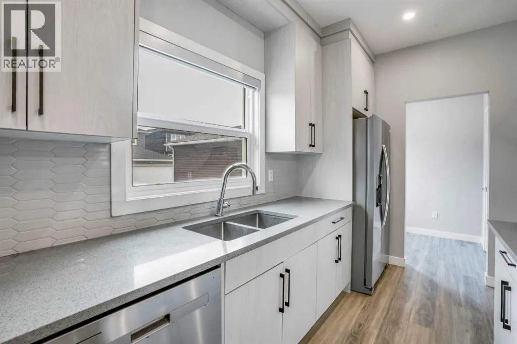 62 Midtown  SW