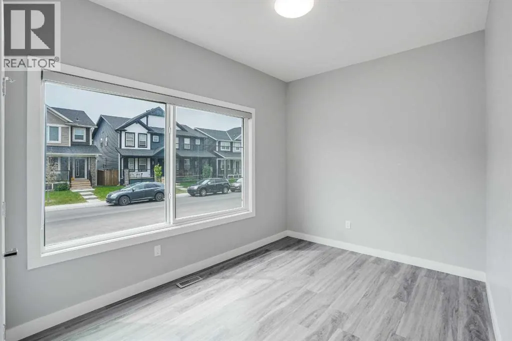 62 Midtown  SW
