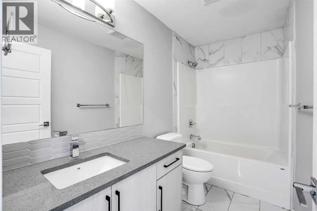 62 Midtown  SW