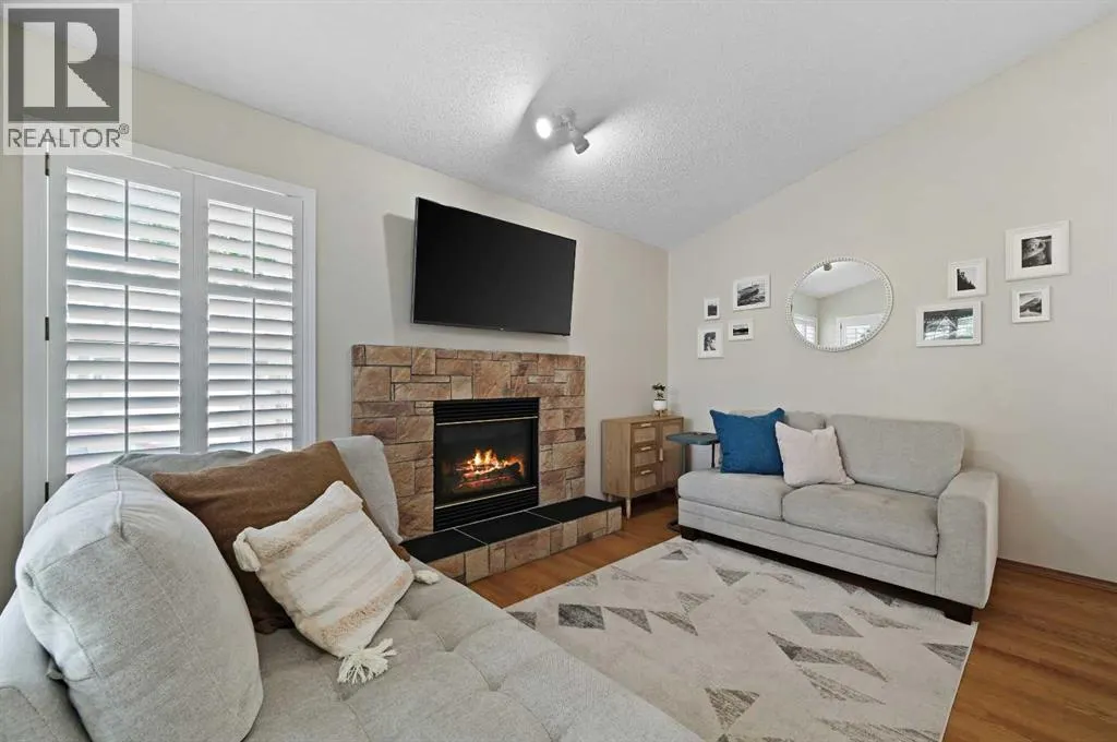 285 Mt Brewster Circle SE