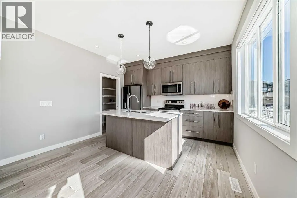 194 dawson harbour Hill