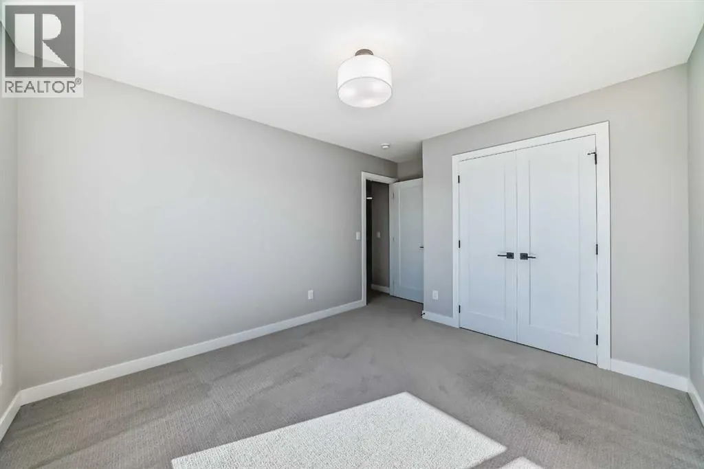 194 dawson harbour Hill