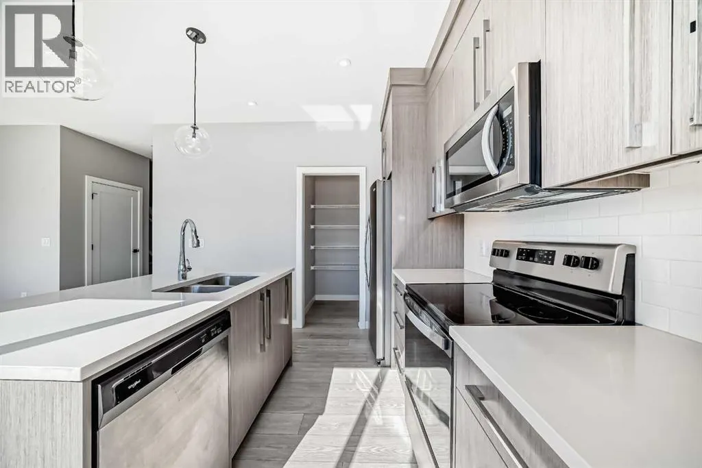 194 dawson harbour Hill