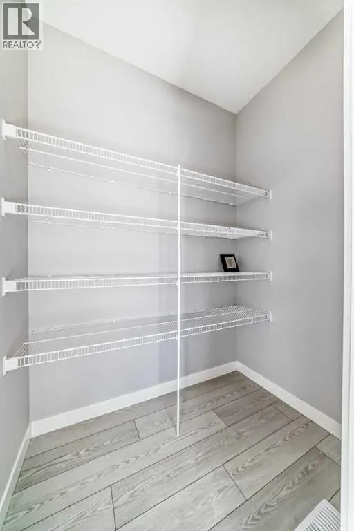 194 dawson harbour Hill