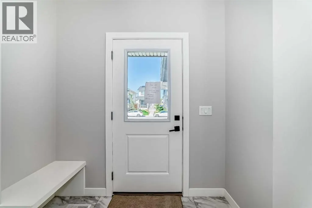 194 dawson harbour Hill