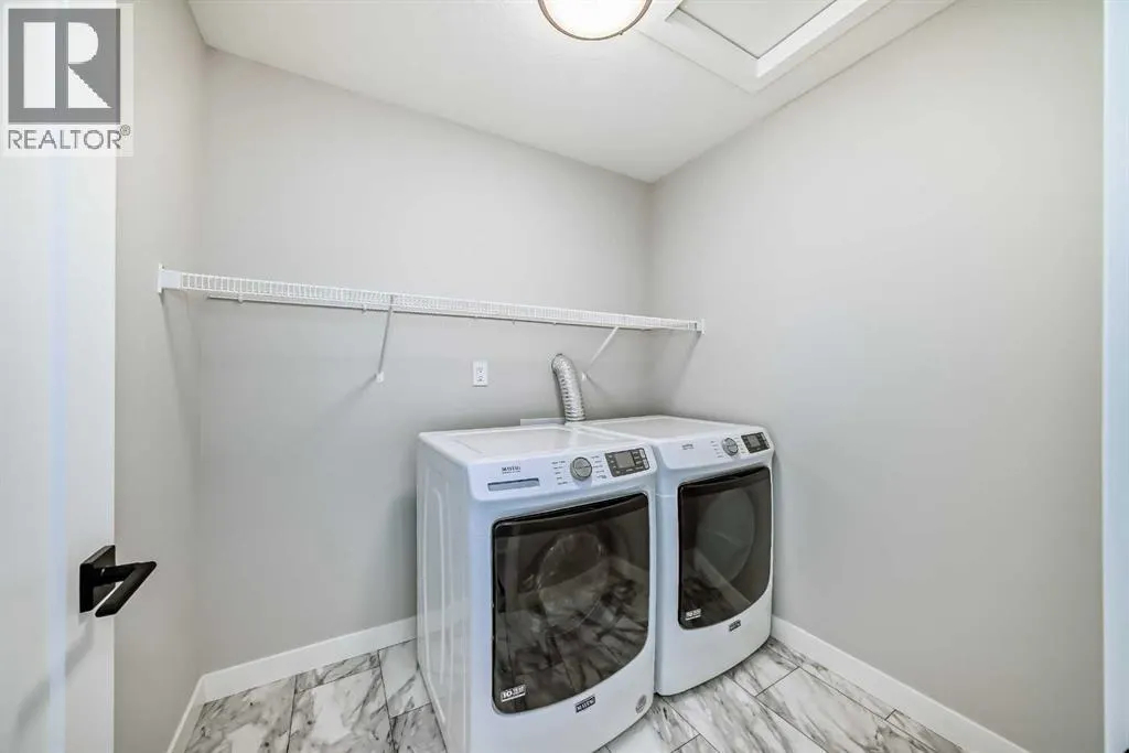 194 dawson harbour Hill
