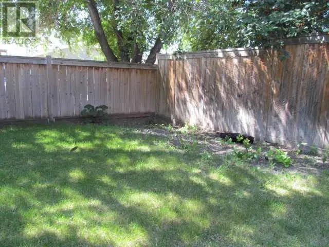 12 CAMPBELL Avenue