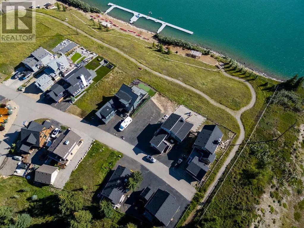 407 Cottage Club Grove