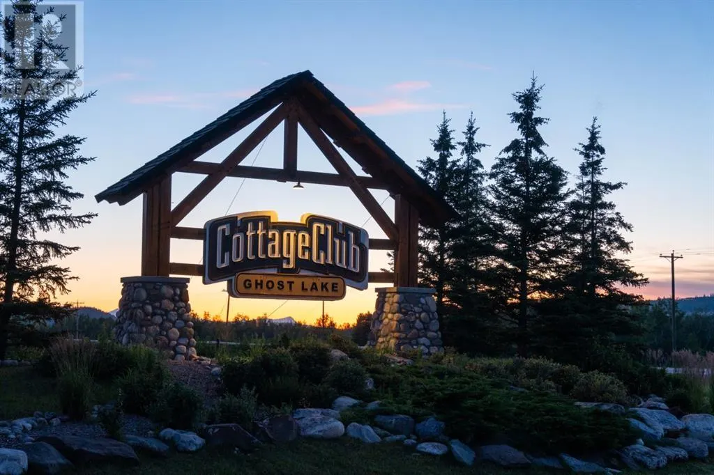 407 Cottage Club Grove