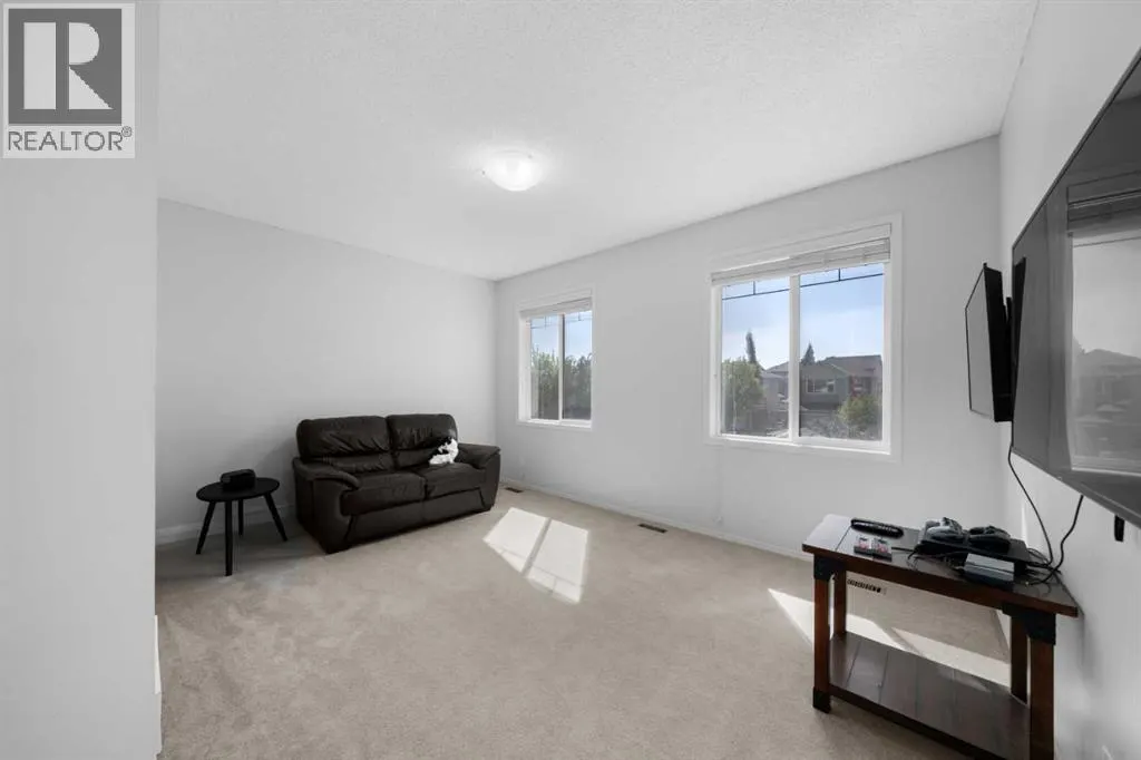 402 Cimarron Boulevard