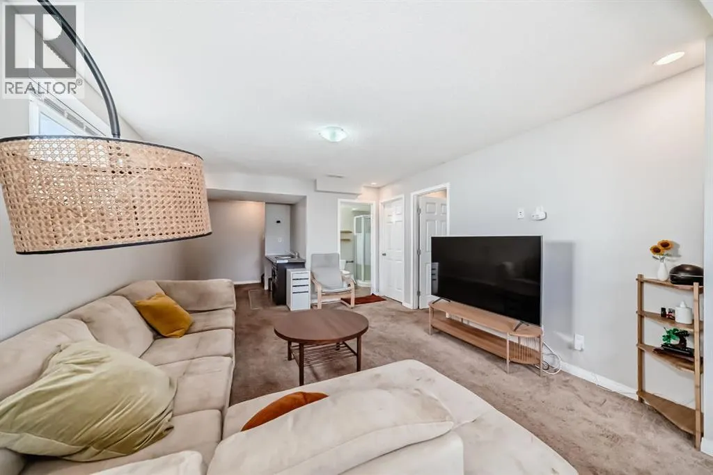 10 Cranwell Square SE