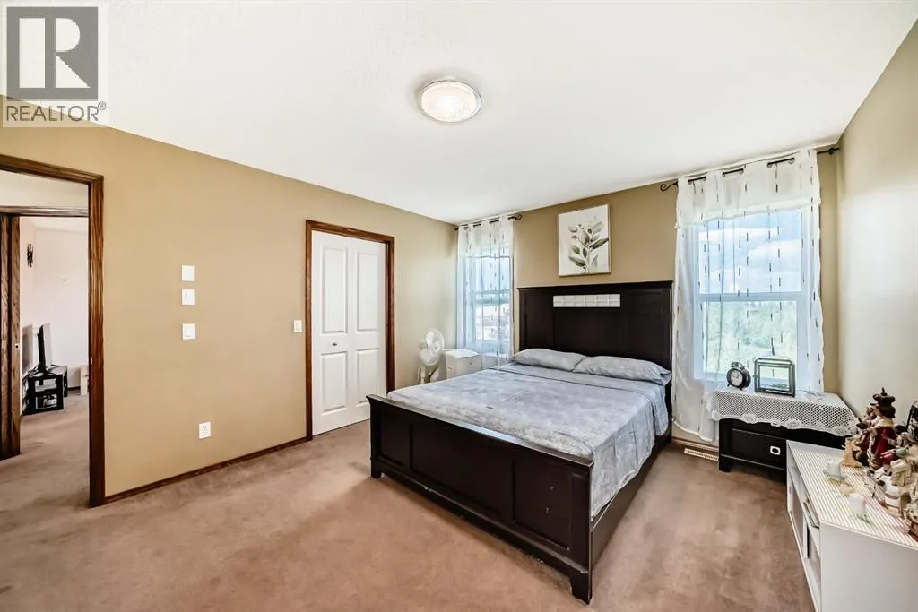 10 Cranwell Square SE
