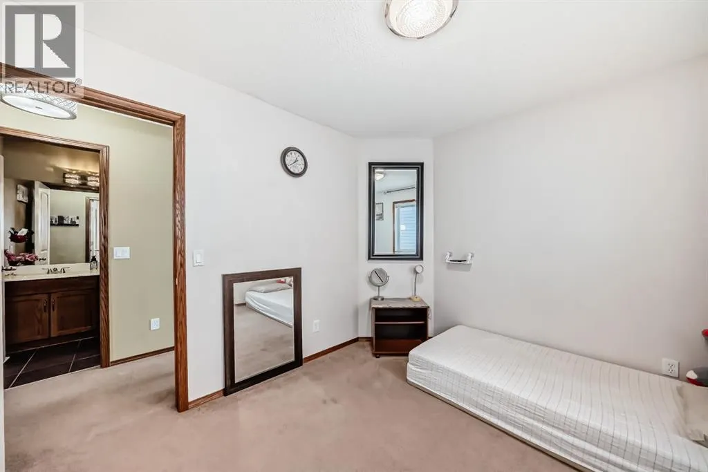 10 Cranwell Square SE