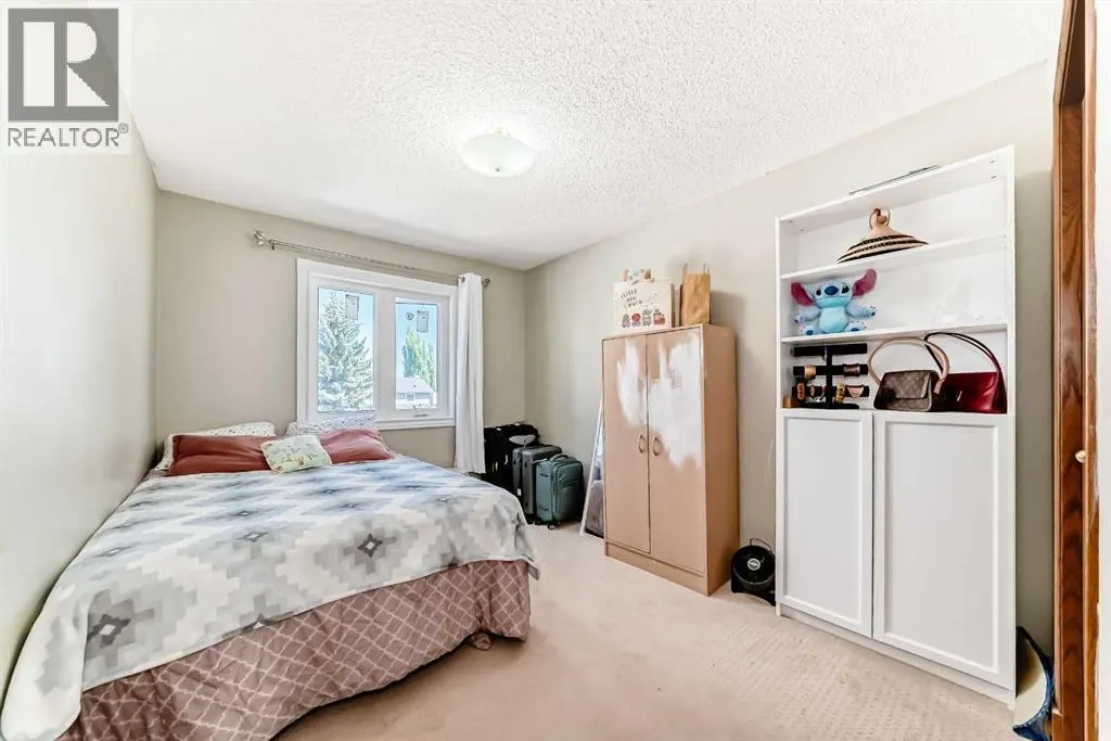 165 Shawinigan Drive SW