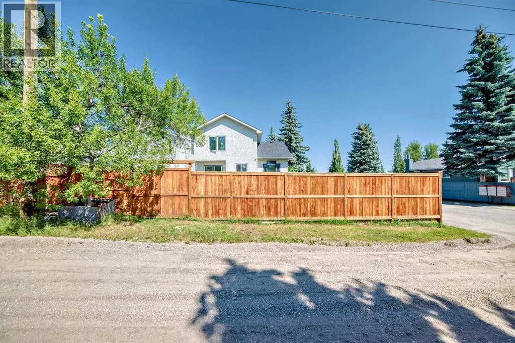 165 Shawinigan Drive SW