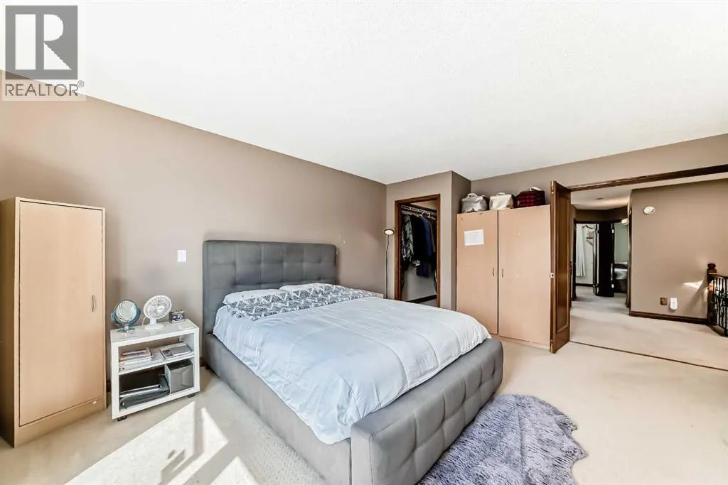 165 Shawinigan Drive SW