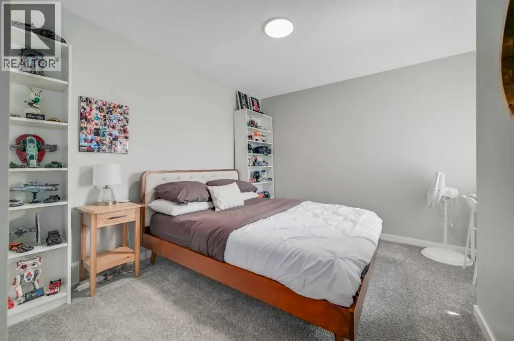 20 Magnolia Bay SE