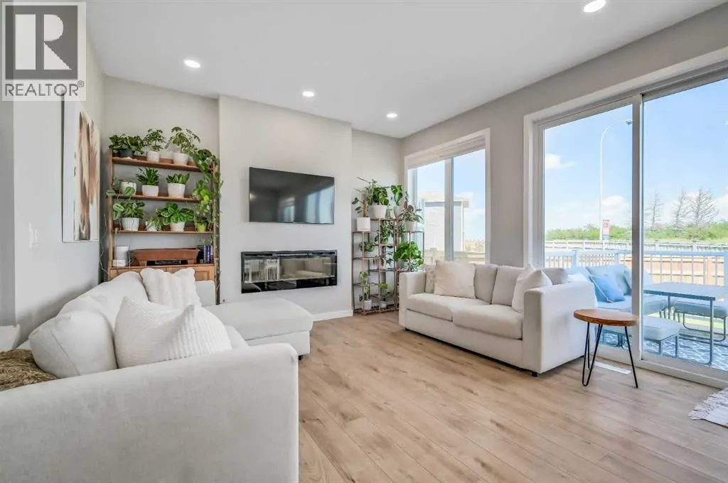 20 Magnolia Bay SE