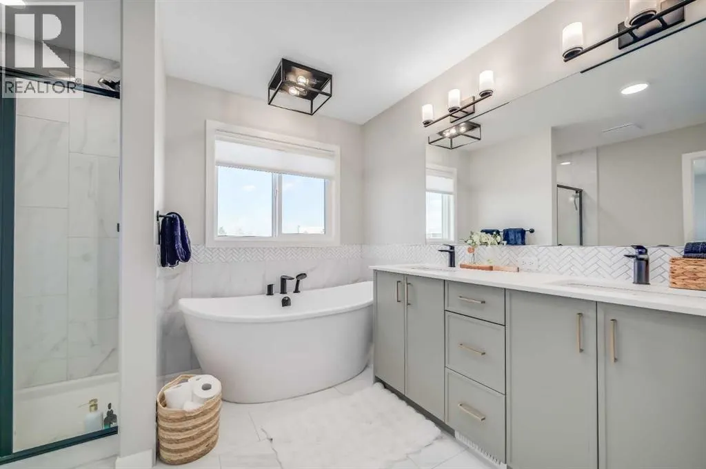 20 Magnolia Bay SE