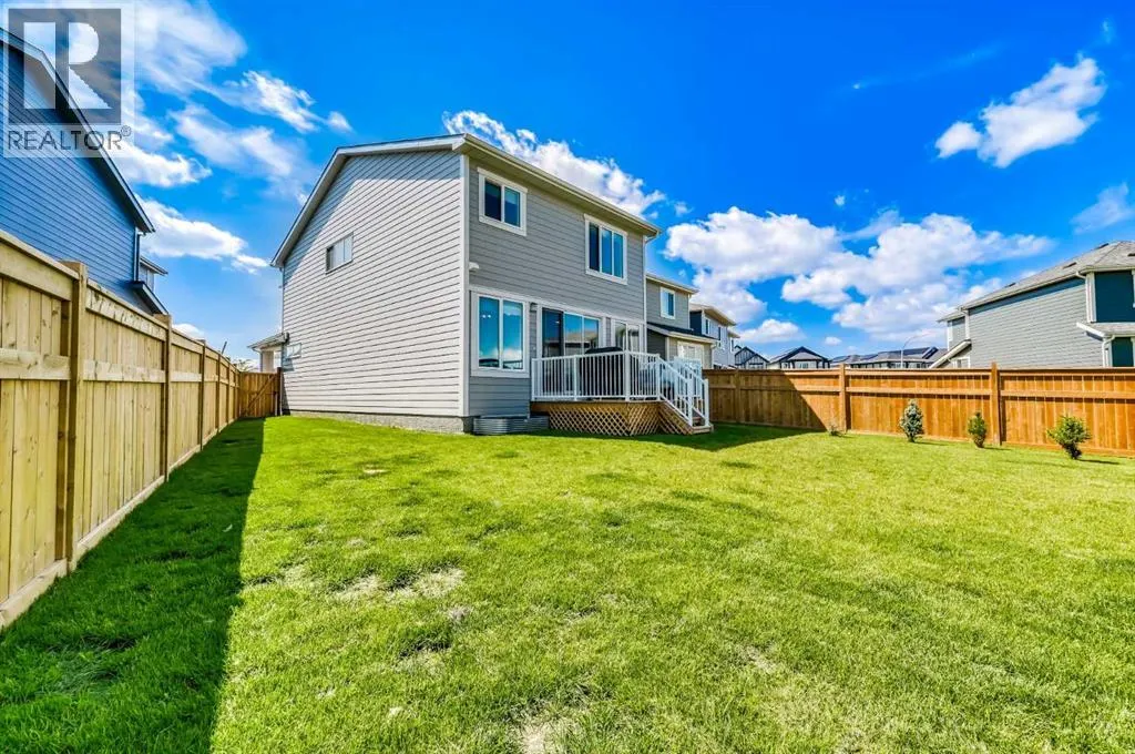 20 Magnolia Bay SE