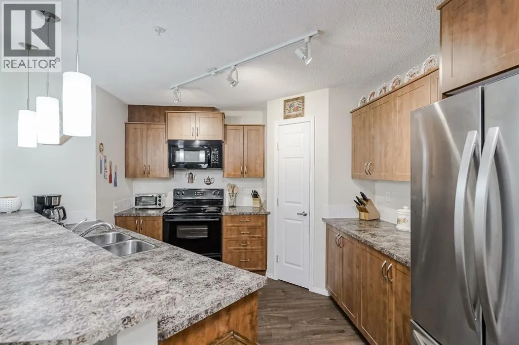2227, 700 Willowbrook Road NW