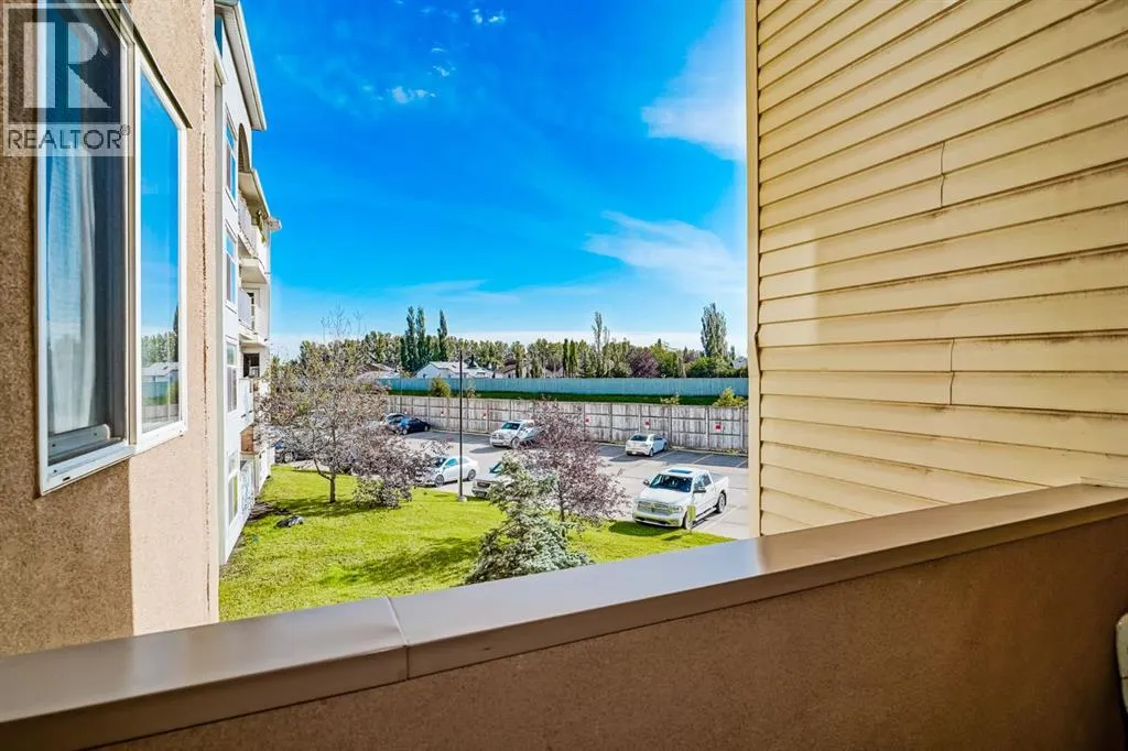 2227, 700 Willowbrook Road NW