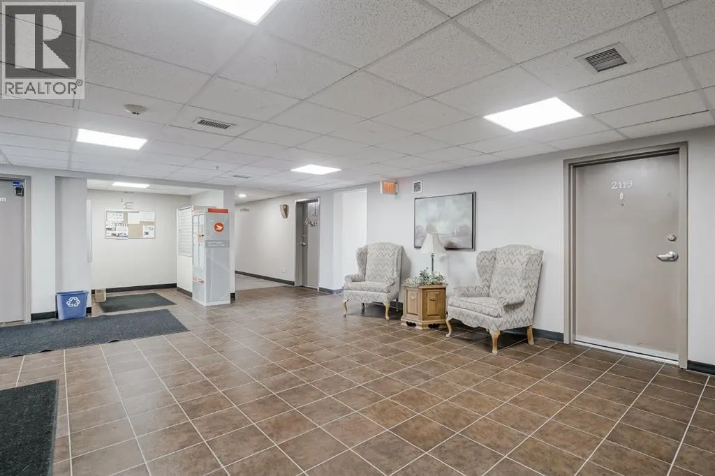2227, 700 Willowbrook Road NW